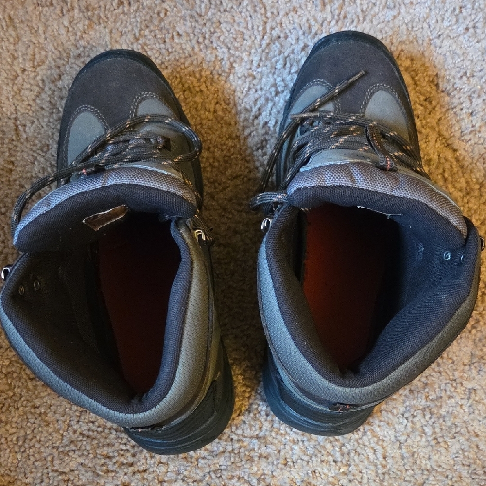 Sonoma Two-Tone Brown and Olive Lace-Up Hiking Boots - Picture 5 of 10